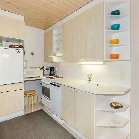 Loma-koli 6 By Interhome * Hattusaari